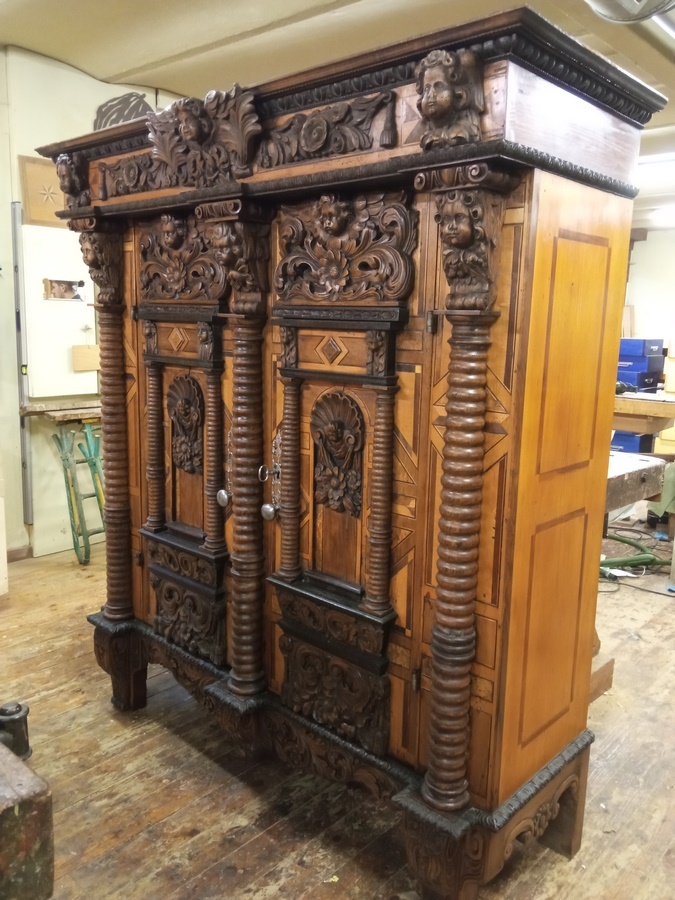 Restauration-armoire
