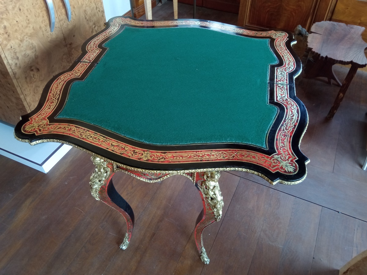 restauration-table-a-jeux-1