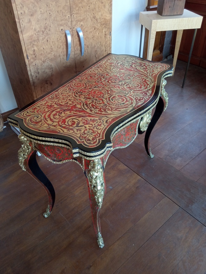 restauration-table-a-jeux